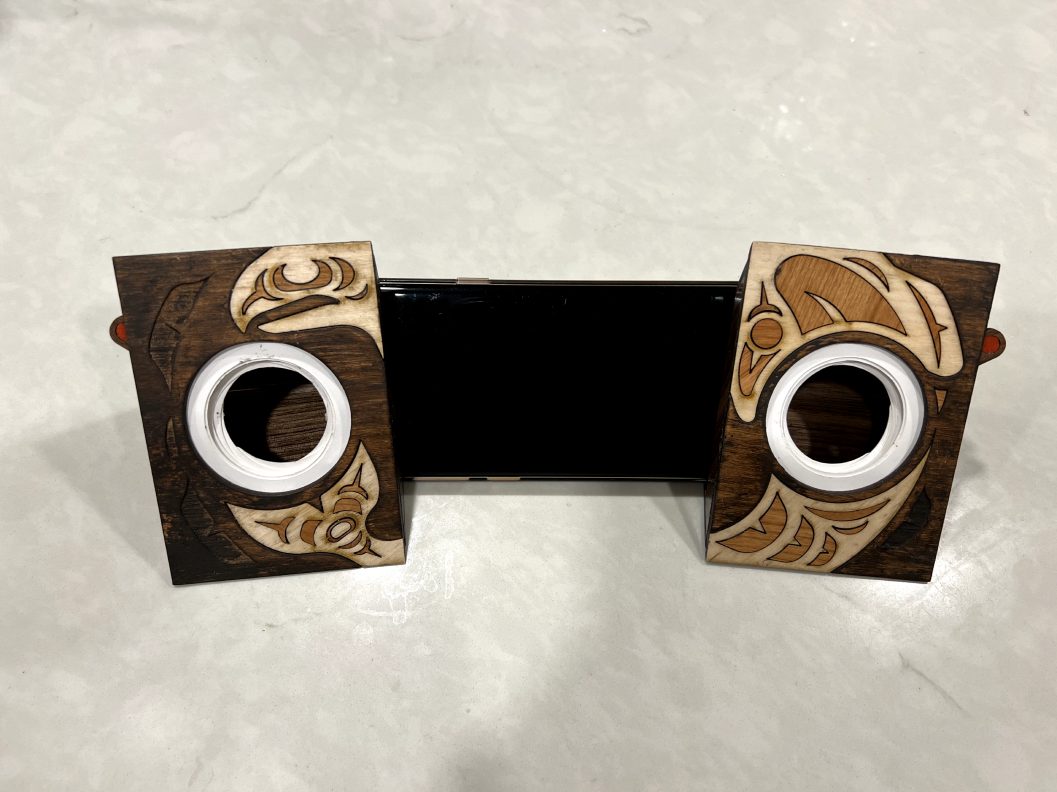 Ampliphone wooden speaker prototype